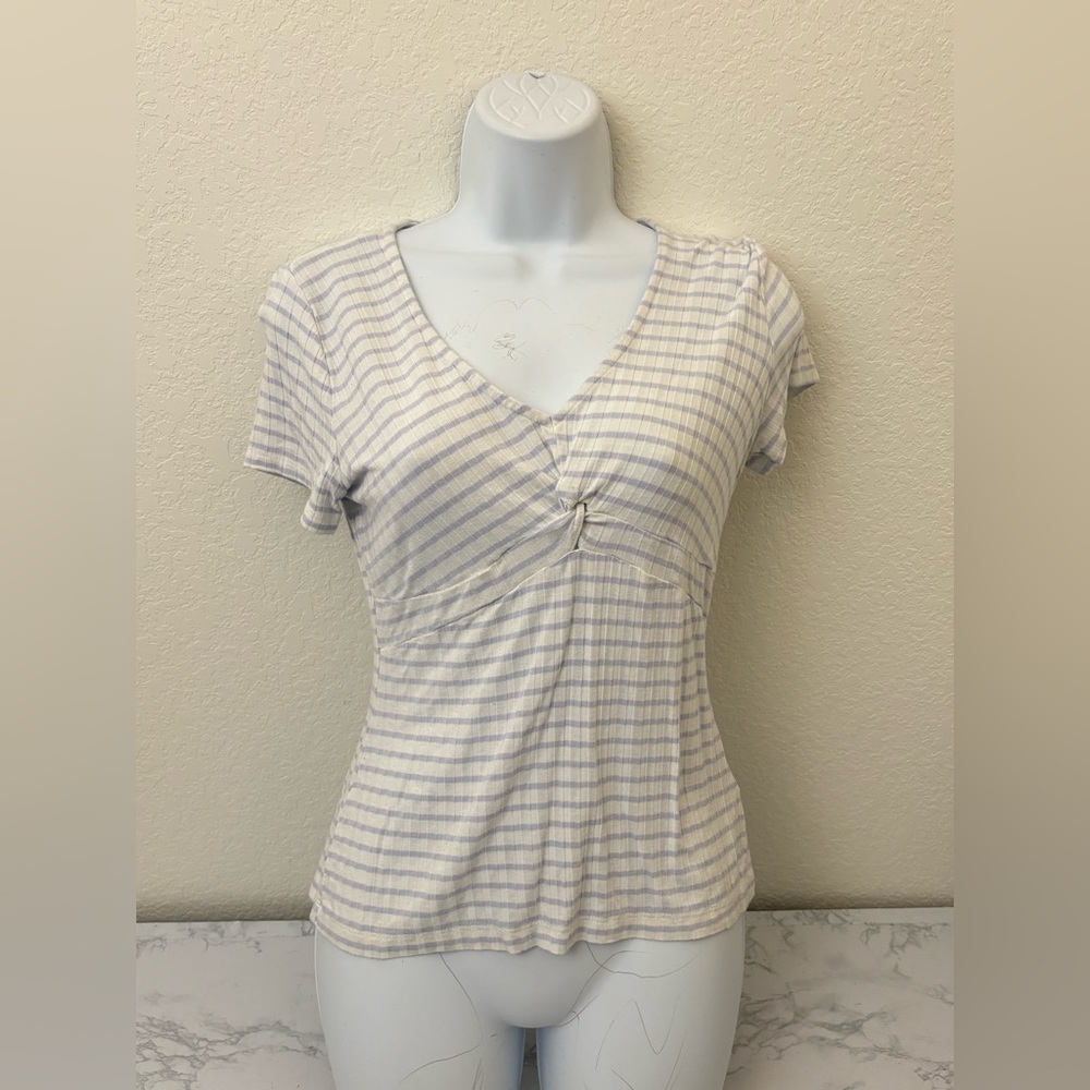 Candies Short Sleeve T Shirt Womens S Purple White Striped Pullover Top - Picture 1 of 5